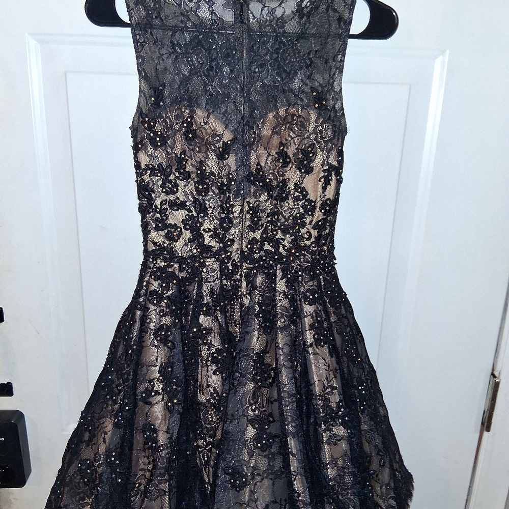 La Femme Beautiful black Prom/Party/Quinceanera  Lace Dress-size 00 NWOT - Picture 7 of 8